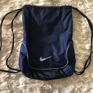 NIKE DRAWSTRING BAG